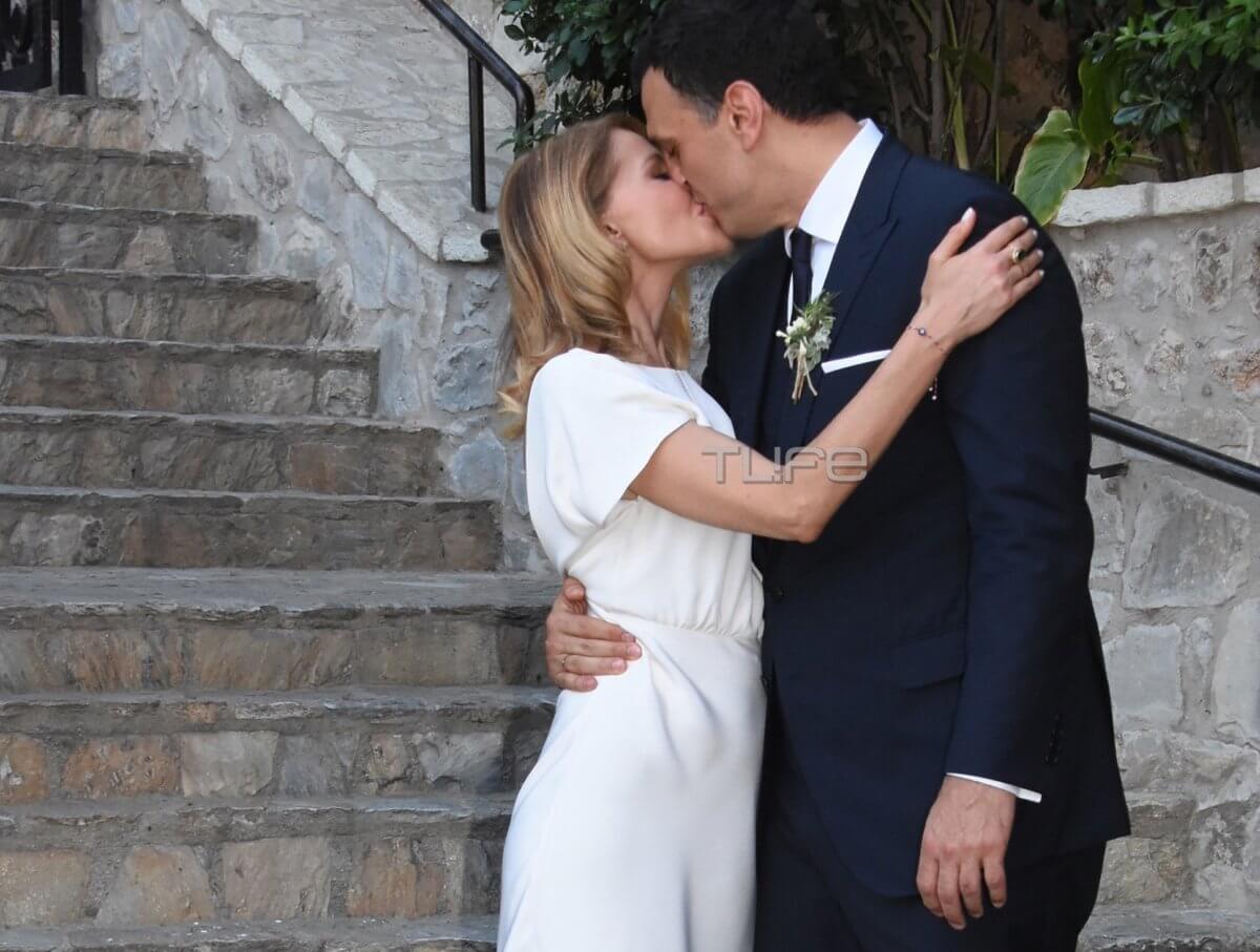 Γάμος Μπαλατσινού – Κικίλια: Δεν φαντάζεστε ποια γνωστή Ελληνίδα έπιασε την ανθοδέσμη! [pic]