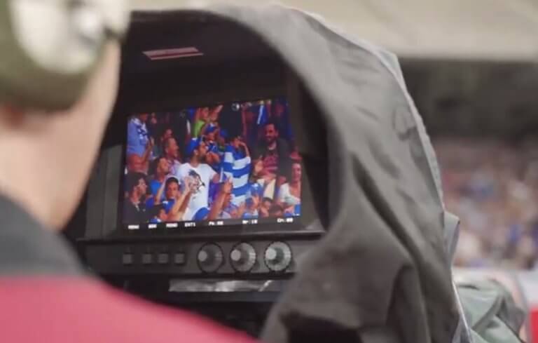 Η “τυχερή” κάμερα του ΟΠΑΠ μοιράζει συλλεκτικές εμφανίσεις της Εθνικής
