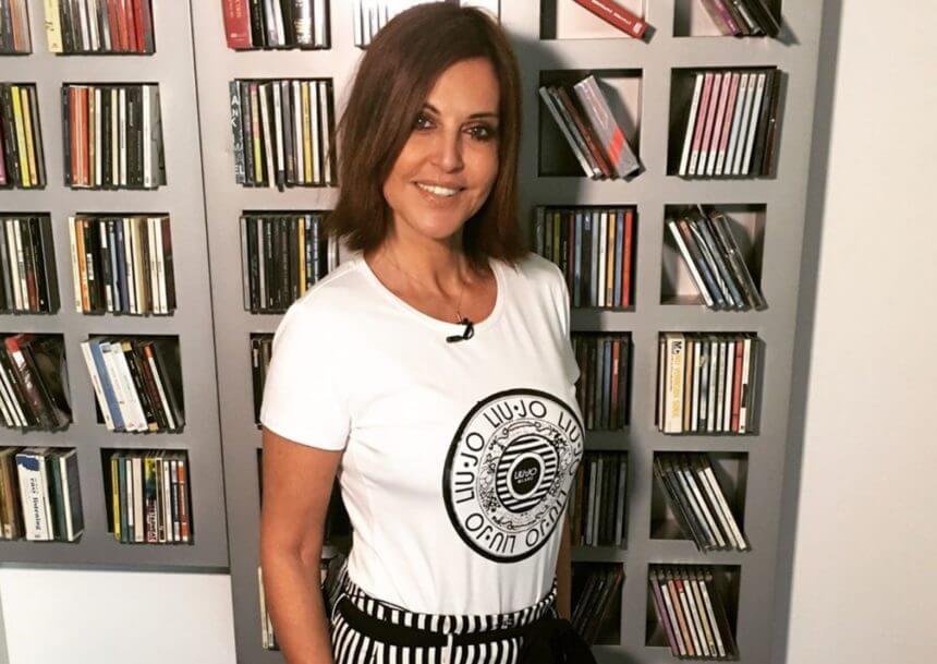 Η Αλεξάνδρα Παλαιολόγου δημοσίευσε φωτογραφία της με μπικίνι και χωρίς ρετούς στα 51 της!