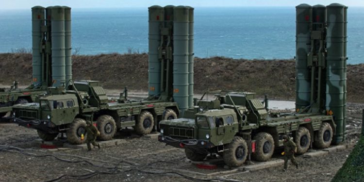 Κλιμακώνουν τις πιέσεις οι ΗΠΑ για τους S-400 – Απειλούν την Τουρκία με βαριές οικονομικές κυρώσεις!