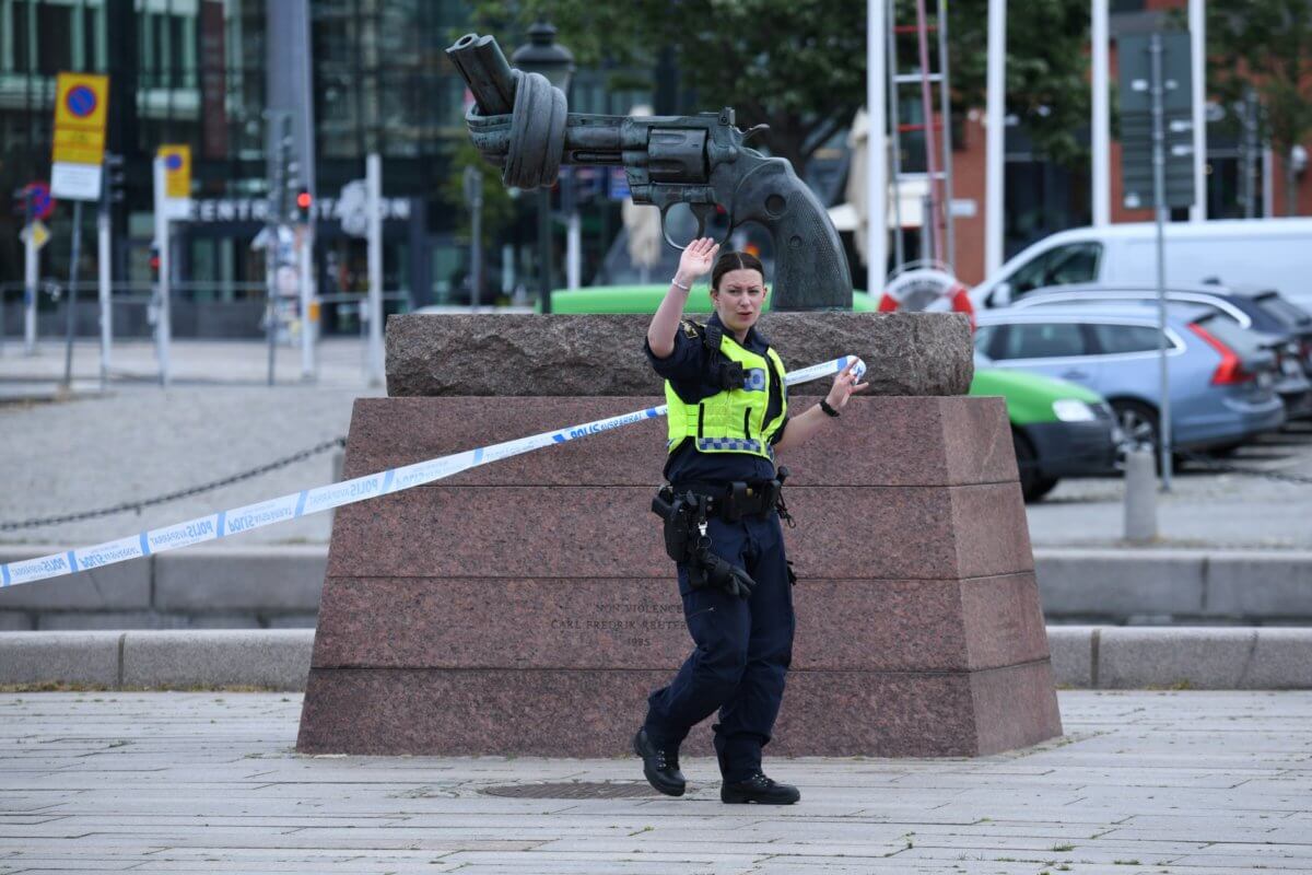 Σουηδία: Συναγερμός και πυροβολισμοί σε σταθμό τρένων στην πόλη Μάλμε – Video
