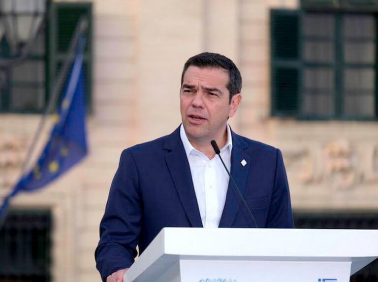 Τσίπρας για Χριστόφια: «Αποτίω φόρο τιμής σε ένα σπουδαίο τέκνο της Κύπρου»!