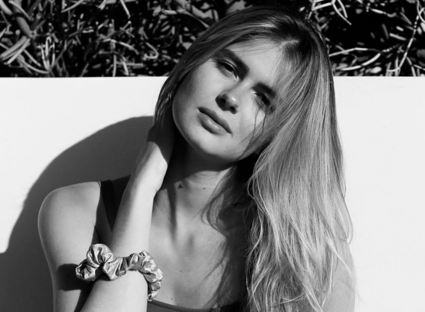 Η Αμαλία Κωστοπούλου επέστρεψε στην Αμερική και ξεκίνησε τις βόλτες στο Λος Άντζελες