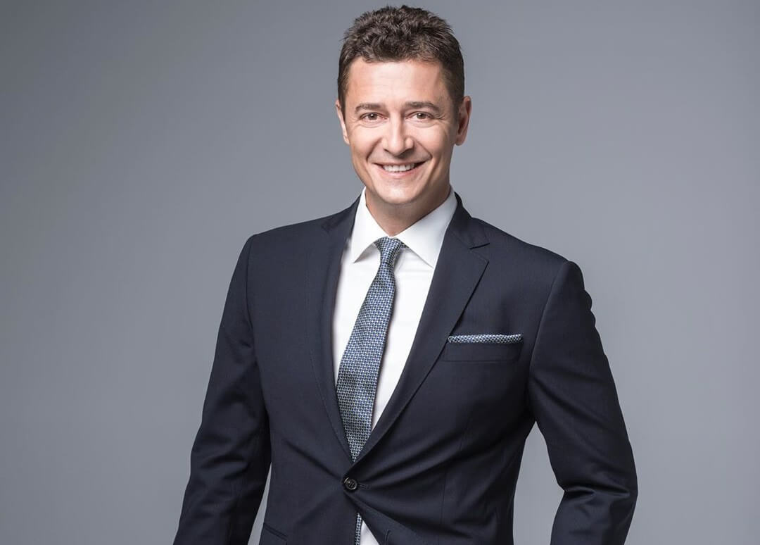 Ο Αντώνης Σρόιτερ πήγε τα κορίτσια του στην παραλία!