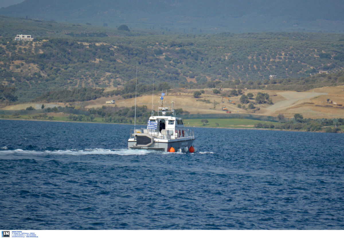 Τούμπαρε λέμβος με 5 ανθρώπους στους Παξούς