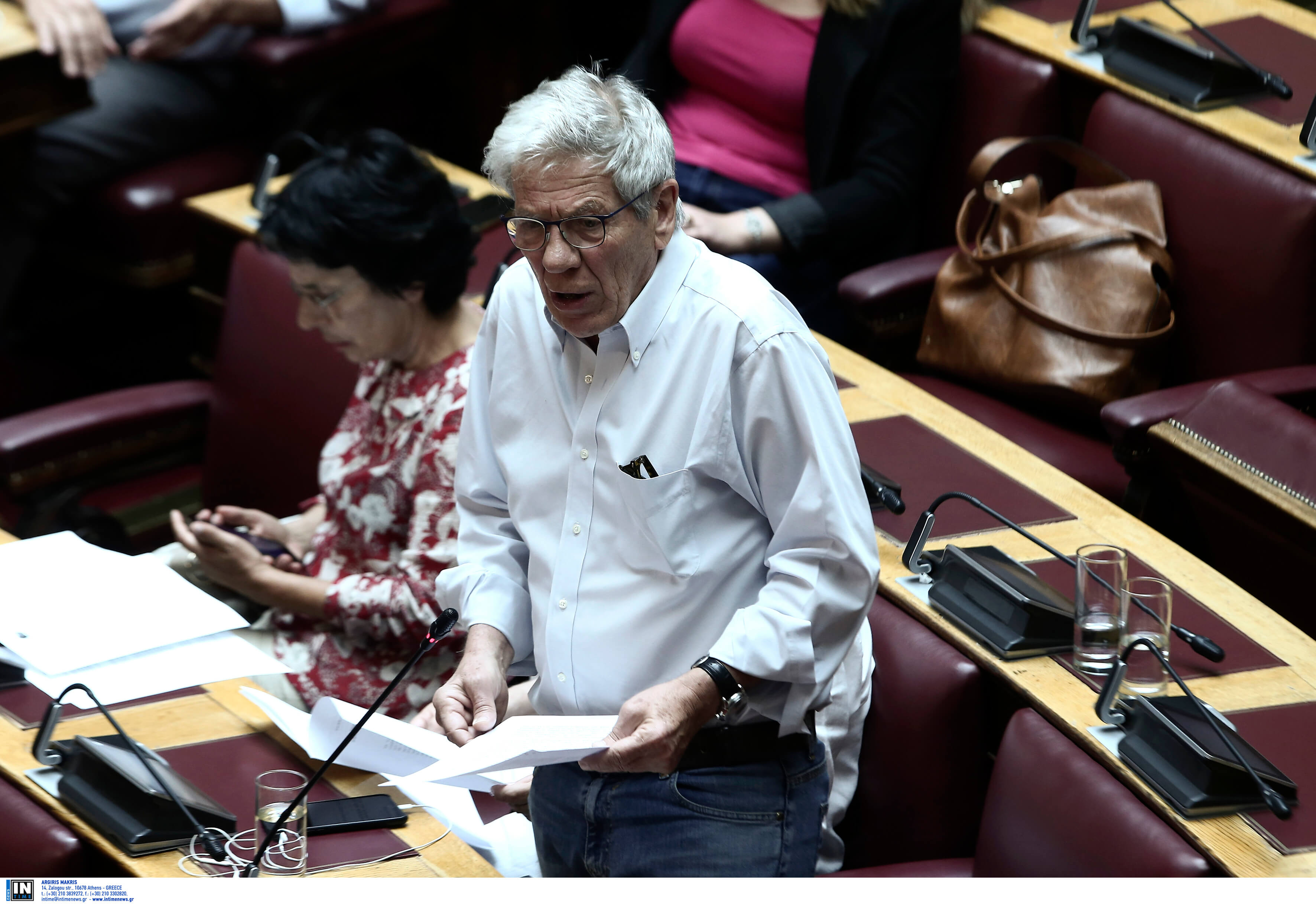 Στα κάγκελα οι βουλευτές του ΣΥΡΙΖΑ για τον “πάγο” Φάμελλου στις τροπολογίες τους!