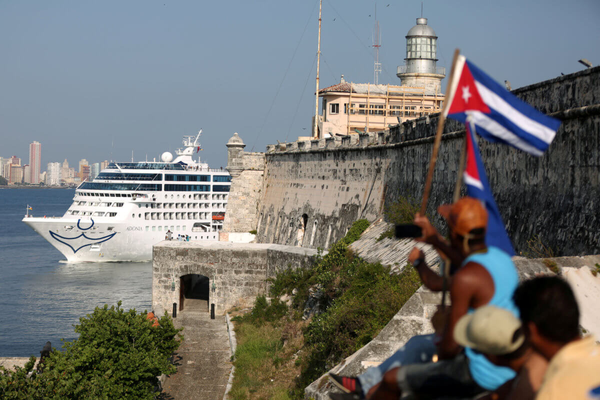 Κούβα: Απόλυτη στήριξη σε Μαδούρο παρά τις νέες κυρώσεις από ΗΠΑ
