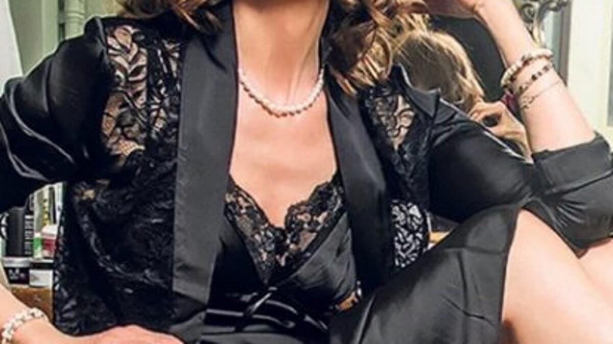 «Περπατάω στο δρόμο και ακούω “αυτή είναι; πώς κρατιέται έτσι;”»