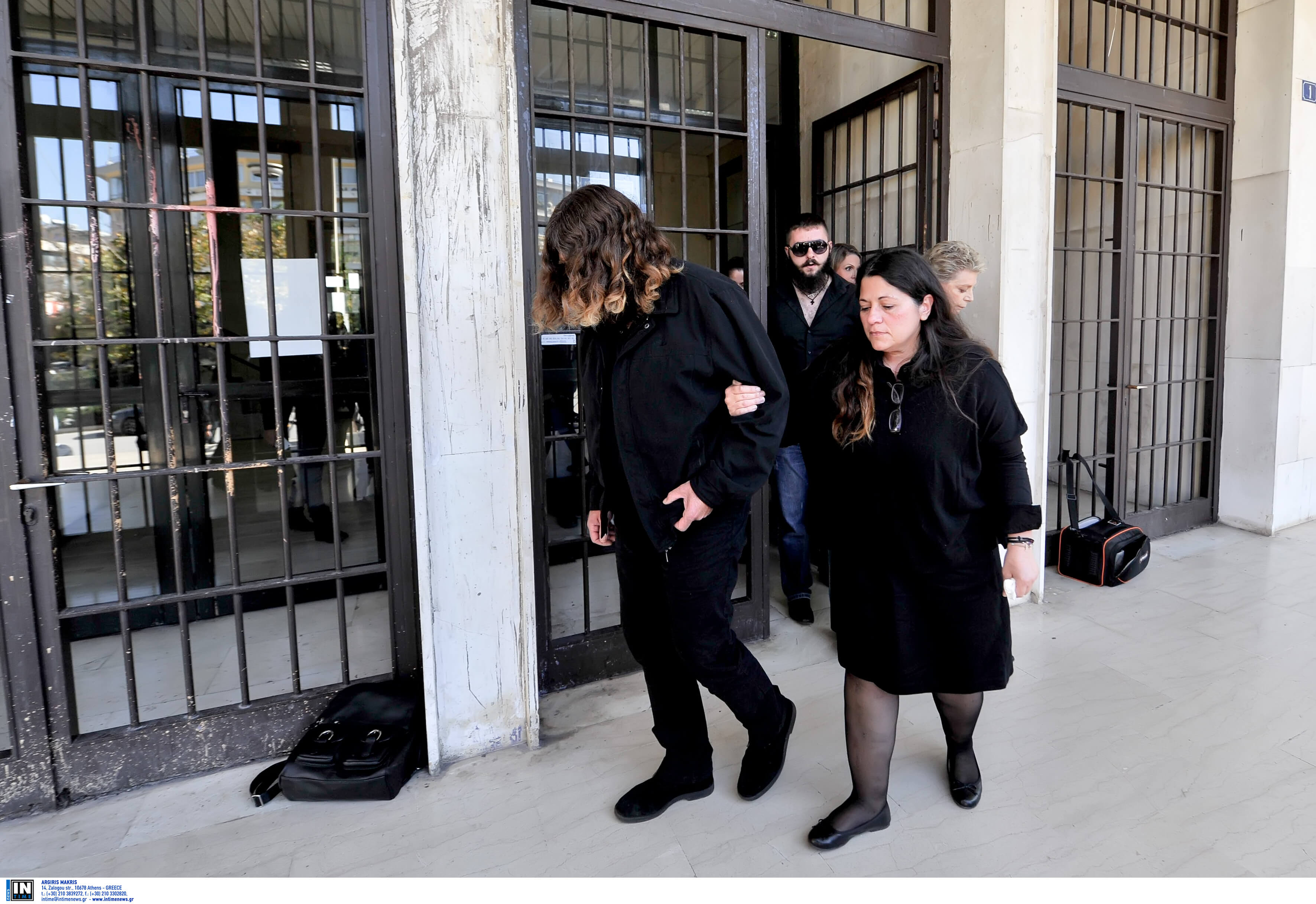 Βαγγέλης Γιακουμάκης: Κατέρρευσε στη δίκη η έγκυος συμφοιτήτρια του!