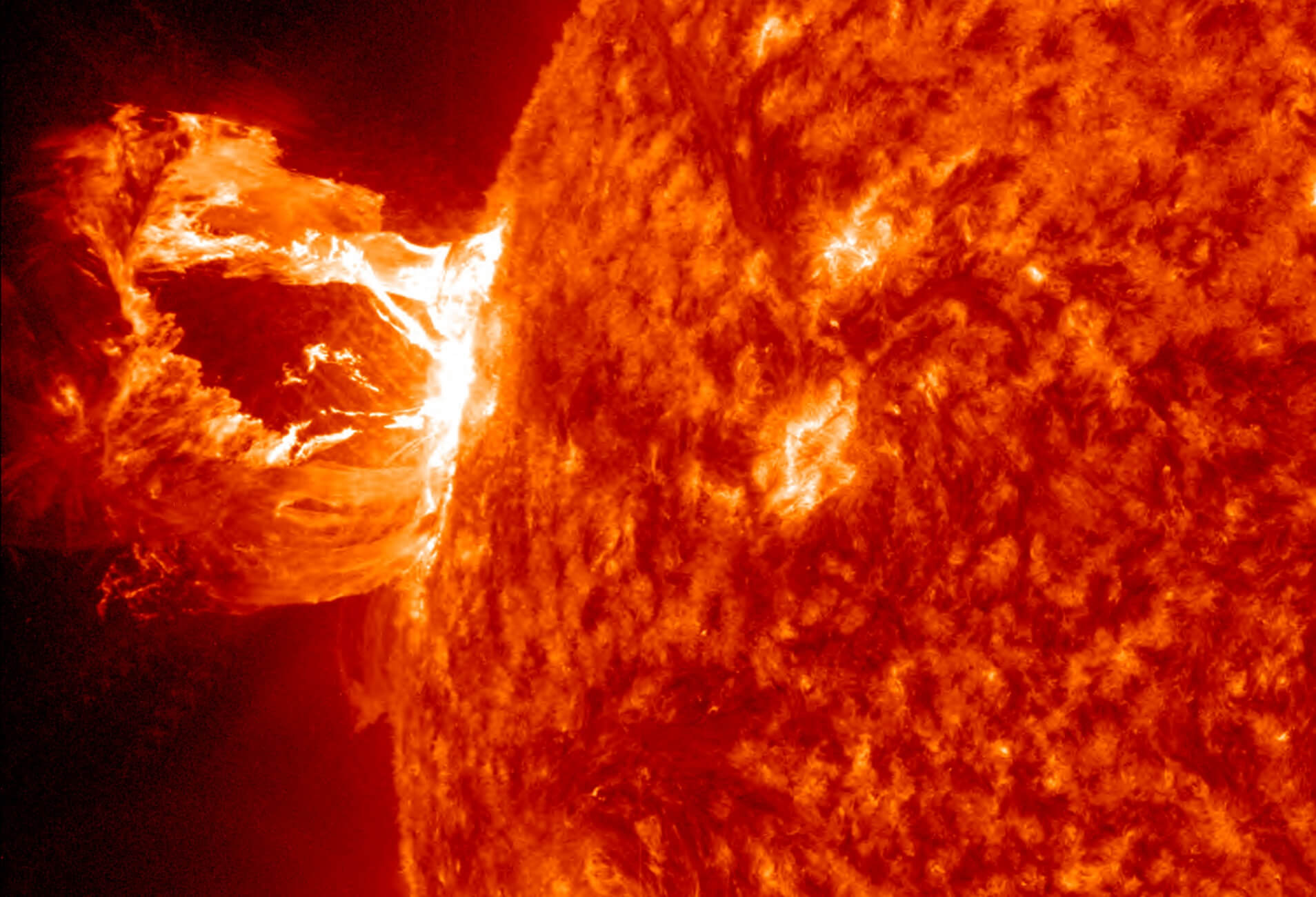 NASA: Σχεδιάζει δύο νέες αποστολές για να μελετήσει τον Ήλιο