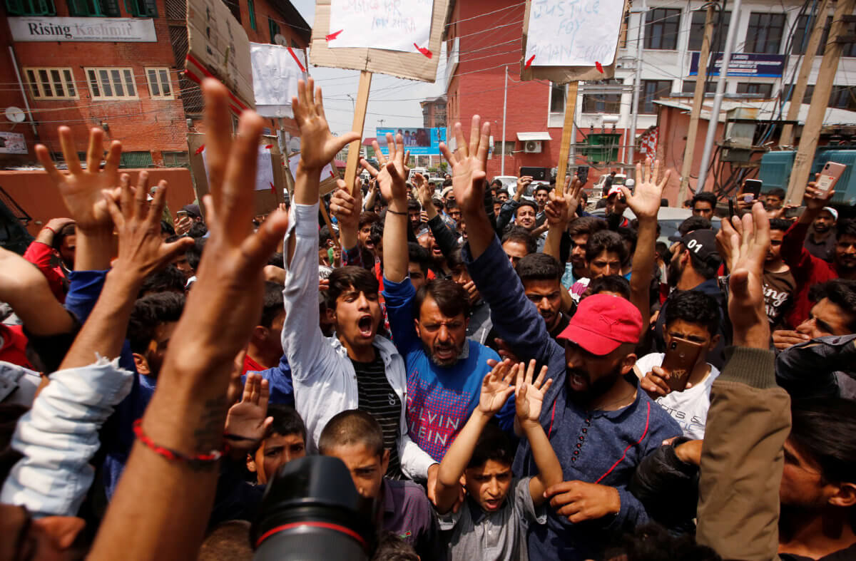 Ινδία: Ένταση και συγκρούσεις μεταξύ ινδουιστών και μουσουλμάνων μετά τον φόνο δίχρονης