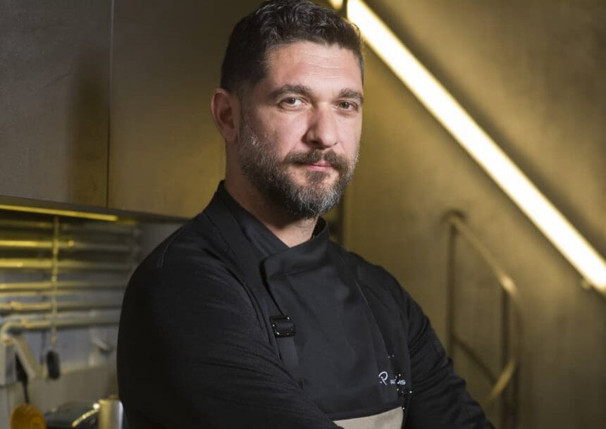 Τον Πάνο Ιωαννίδη τον ξέρεις! Την γοητευτική αδερφή όμως την έχεις δει;