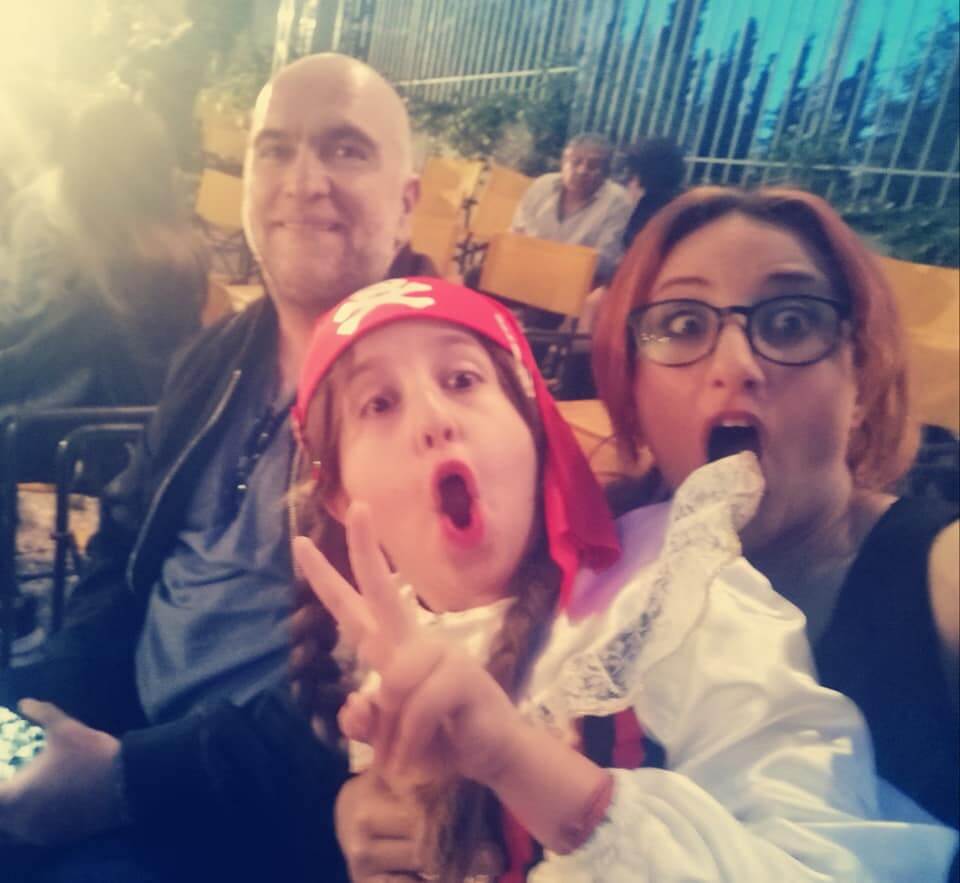 Μπάμπης Στόκας: Μαζί με την Φωτεινή Ψυχίδου στη παράσταση της κόρης τους! Φωτογραφίες