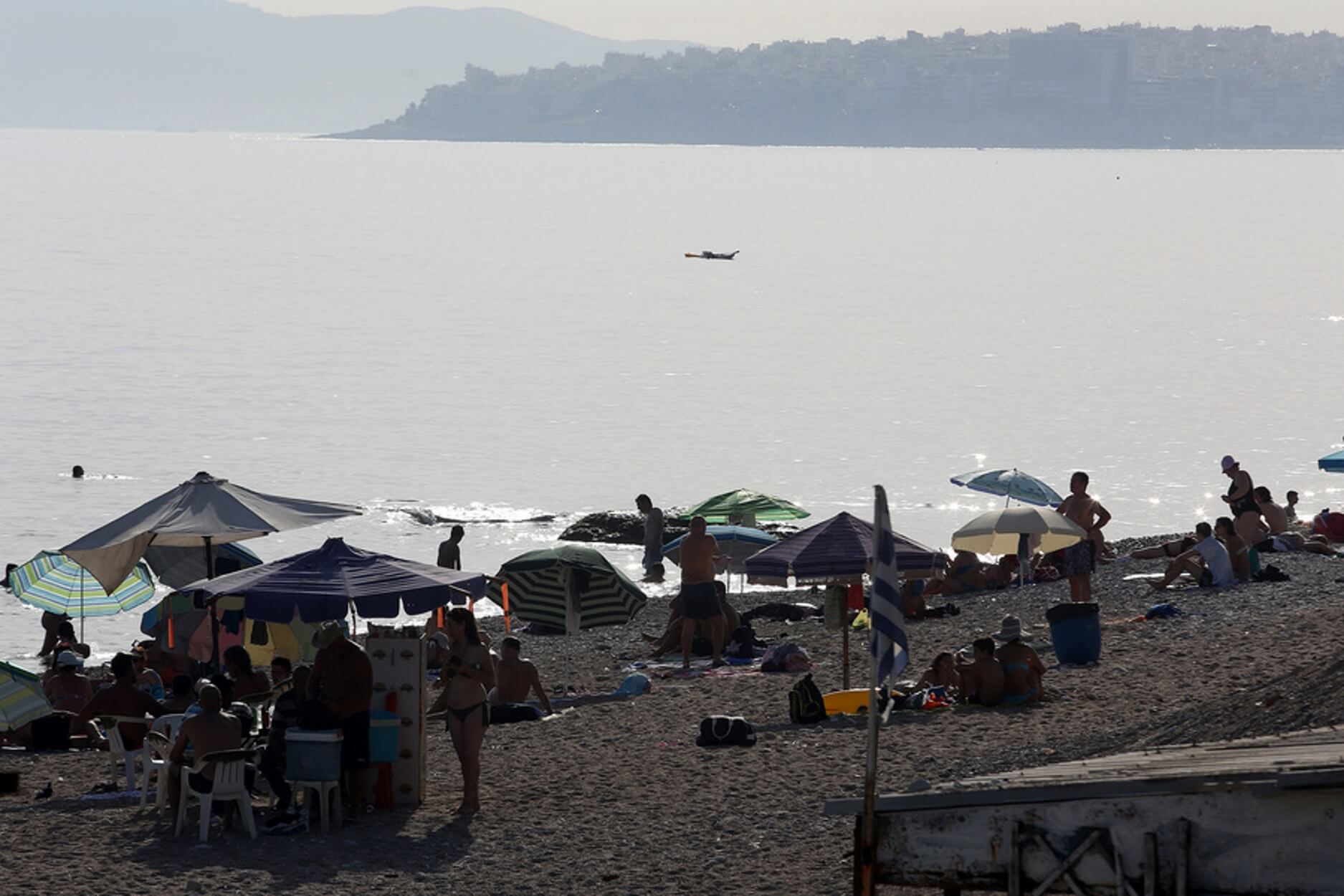 Καιρός αύριο: Έρχεται ο πρώτος μίνι καύσωνας του καλοκαιριού!