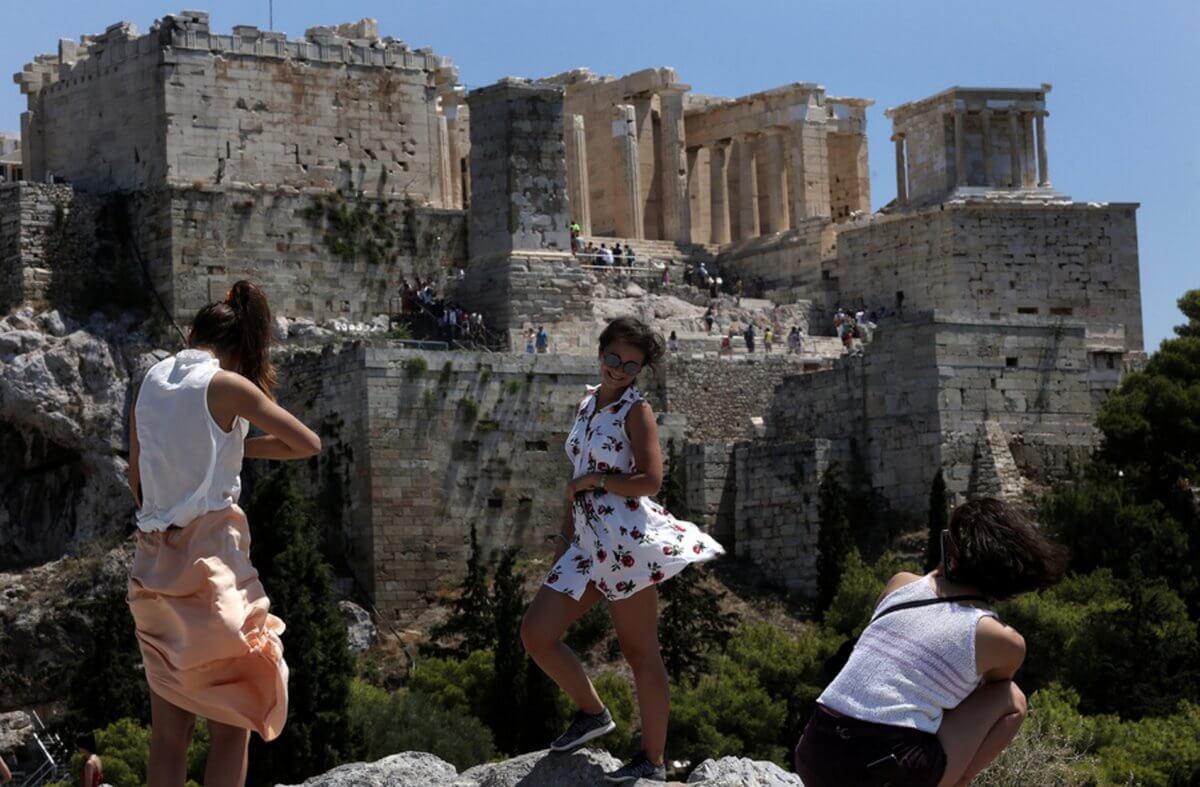 Καιρός αύριο: Έρχεται καύσωνας με άγριες διαθέσεις!