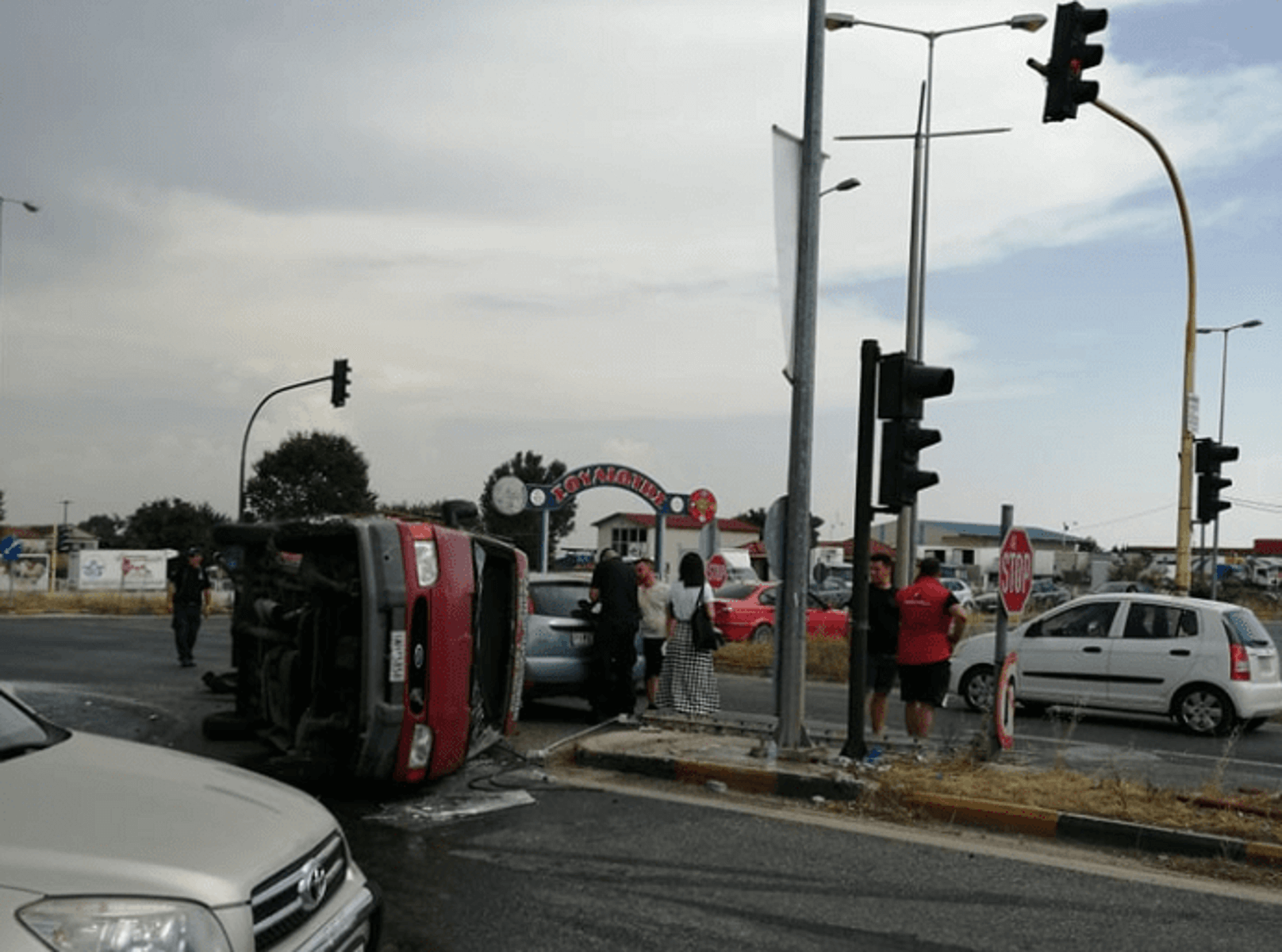 Καραμπόλα στην είσοδο των Τρικάλων [pics]