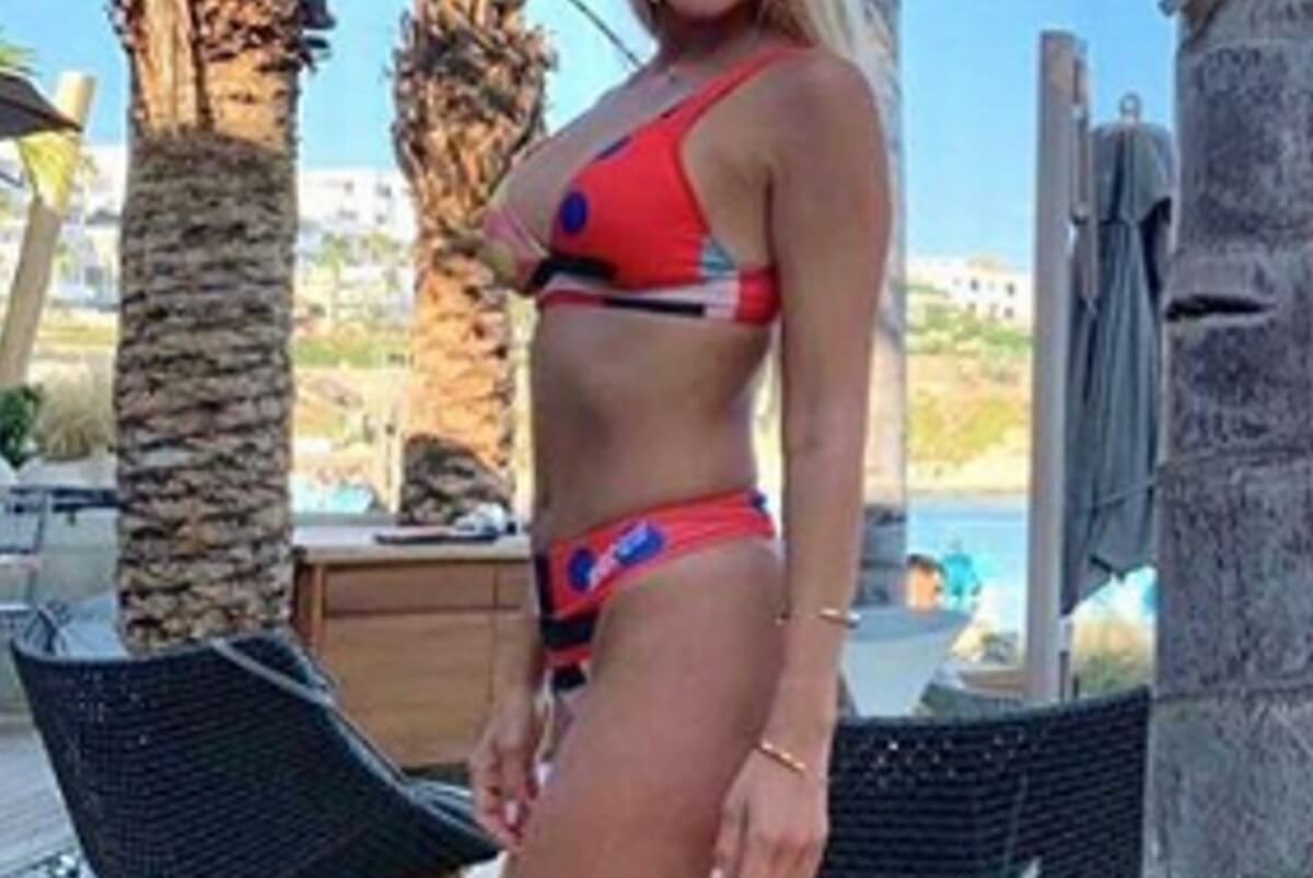 “Εγκεφαλικά” μοιράζει η Ελληνίδα ηθοποιός στη Μύκονο με το καλλίγραμμο κορμί της!
