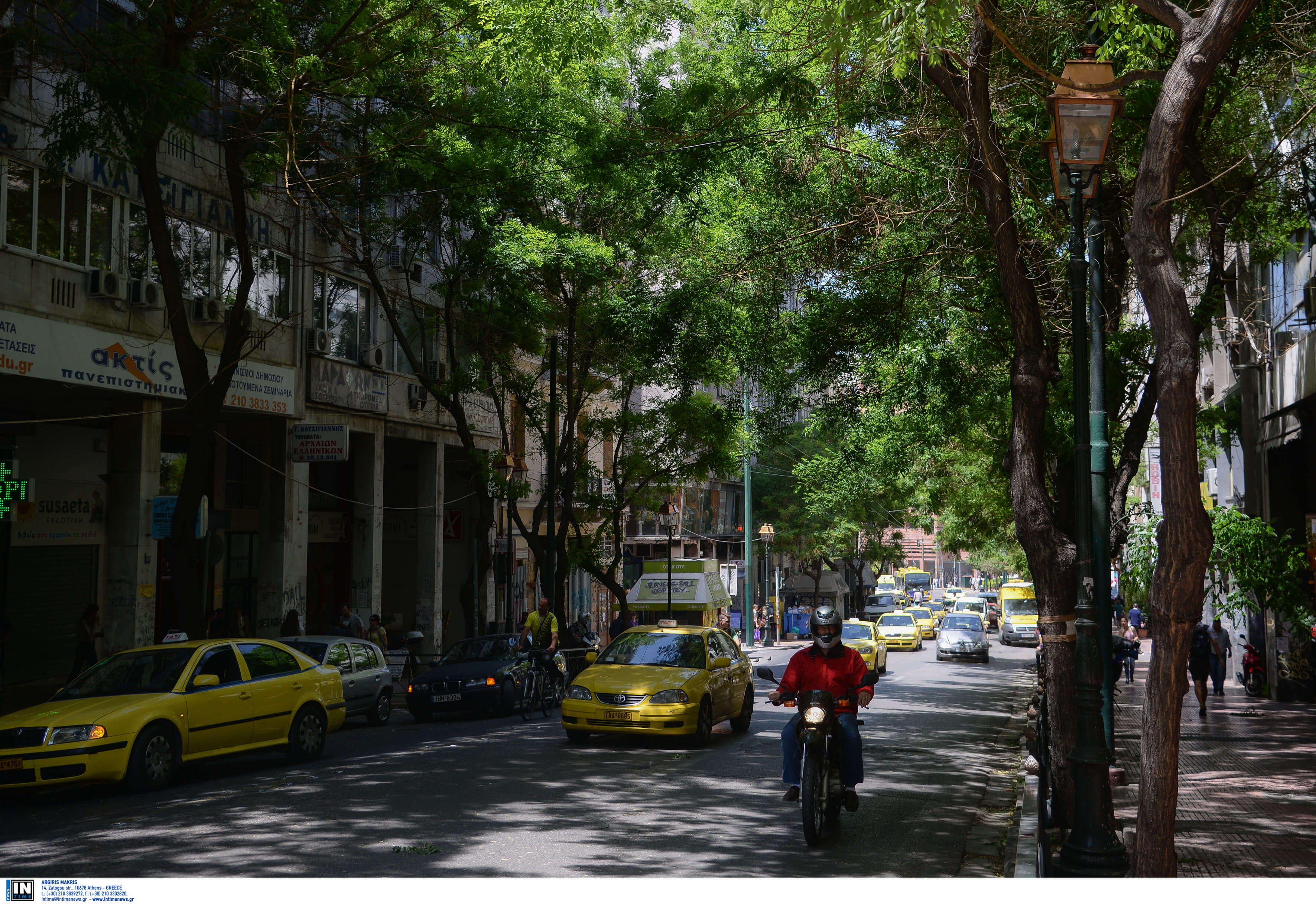 “Έργα τέχνης” γίνονται 30 ΚΑΦΑΟ στο εμπορικό κέντρο της Αθήνας