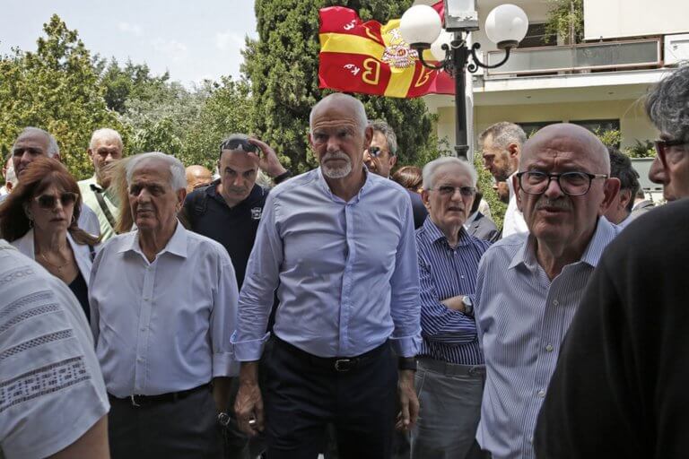 Ροβέρτος Σπυρόπουλος: Με Γεννηματά και Παπανδρέου το τελευταίο αντίο