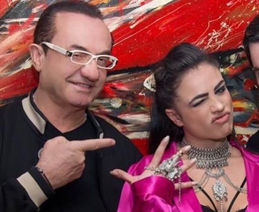 Ο Λευτέρης Πανταζής θαύμασε live την εκρηκτική εμφάνιση της κόρης του, Κόνις Μεταξά