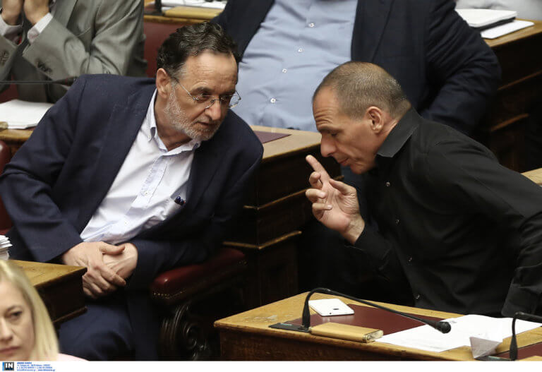 Στα χαρακώματα Λαφαζάνης – Βαρουφάκης! «Έστρωσε τον δρόμο στο τρίτο καταστροφικό μνημόνιο»