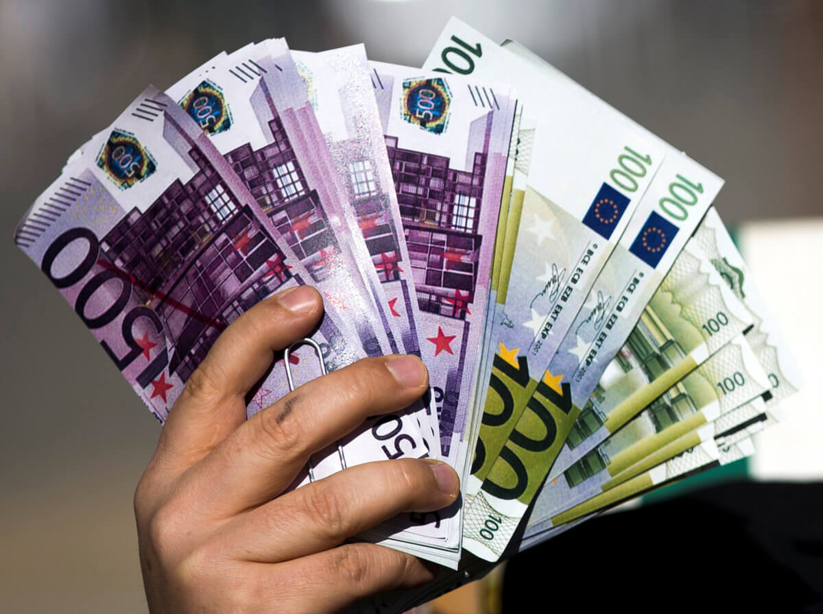 Κοζάνη: Έβγαλαν 20.000 ευρώ με τηλεφωνικές απάτες! Έτσι τσίμπησαν τα θύματα των απατεώνων…
