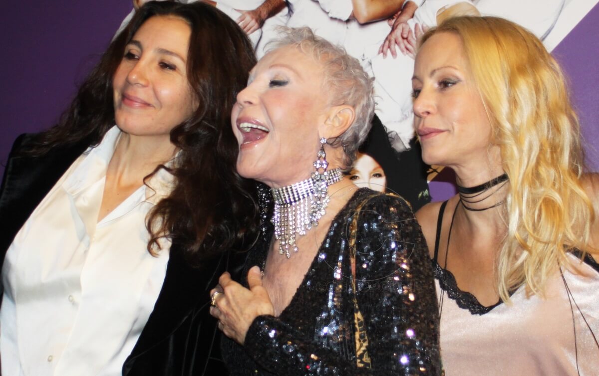 Μάρθα Κουτουμάνου – Μαρία Ελένη Λυκουρέζου: Ραντεβού στα δικαστήρια για την περιουσία της Ζωής Λάσκαρη!