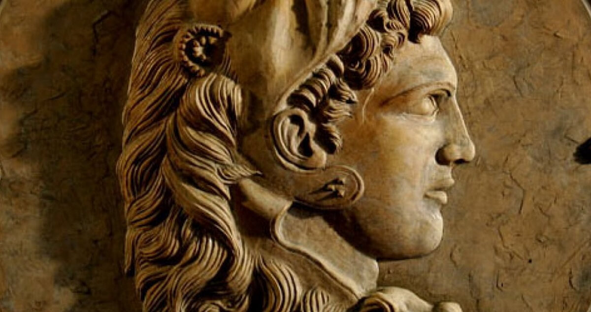 Έλληνας ηθοποιός δηλώνει: “Μοιάζω με τον Μέγα Αλέξανδρο”!