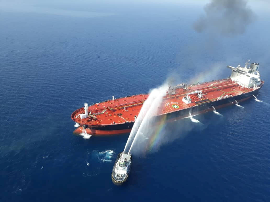 Σε λιμάνι των ΗΑΕ το ιαπωνικό τάνκερ που χτυπήθηκε στη θάλασσα του Ομάν