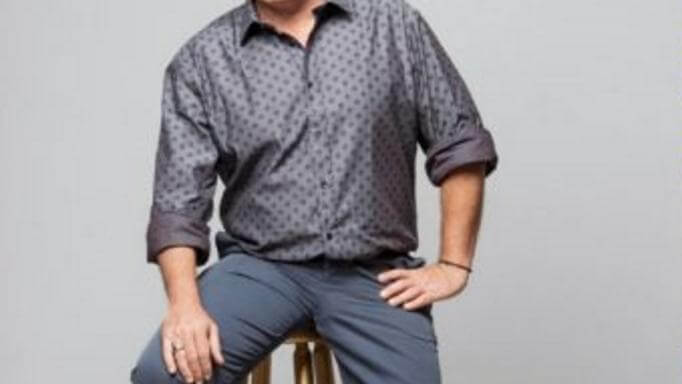 “Κάναμε σεξ σε πεζοδρόμιο στο Χαλάνδρι και οι ταξιτζήδες κατάλαβαν ποιος είμαι”!