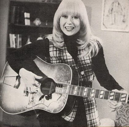 Ρένα Παγκράτη: Η καριέρα, η ζωή και το άδοξο τέλος – Αυτοκτόνησε σαν σήμερα 21 χρόνια πριν