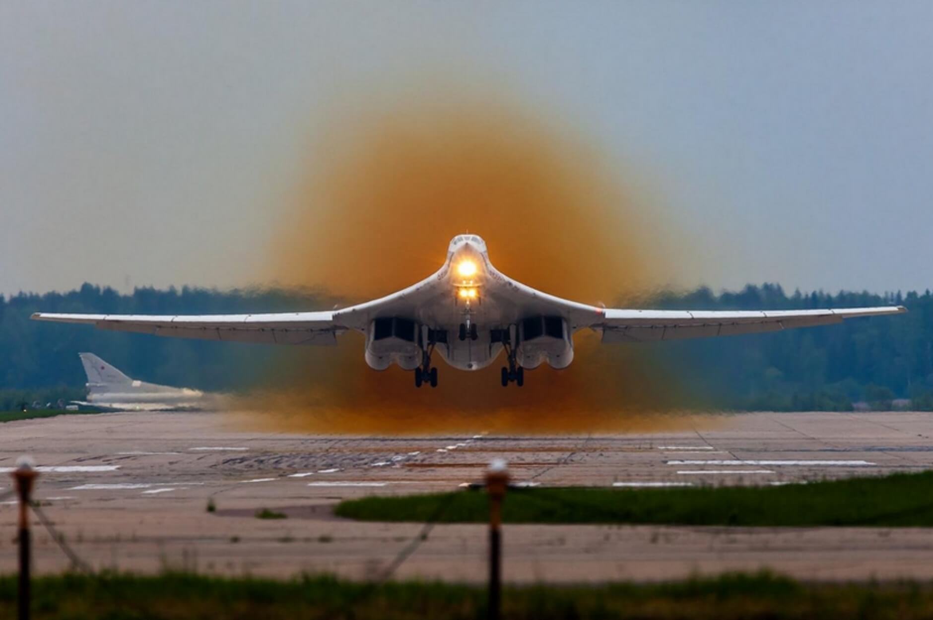 Βενεζουέλα: Προσγειώθηκε κι άλλο ρωσικό πολεμικό αεροσκάφος!