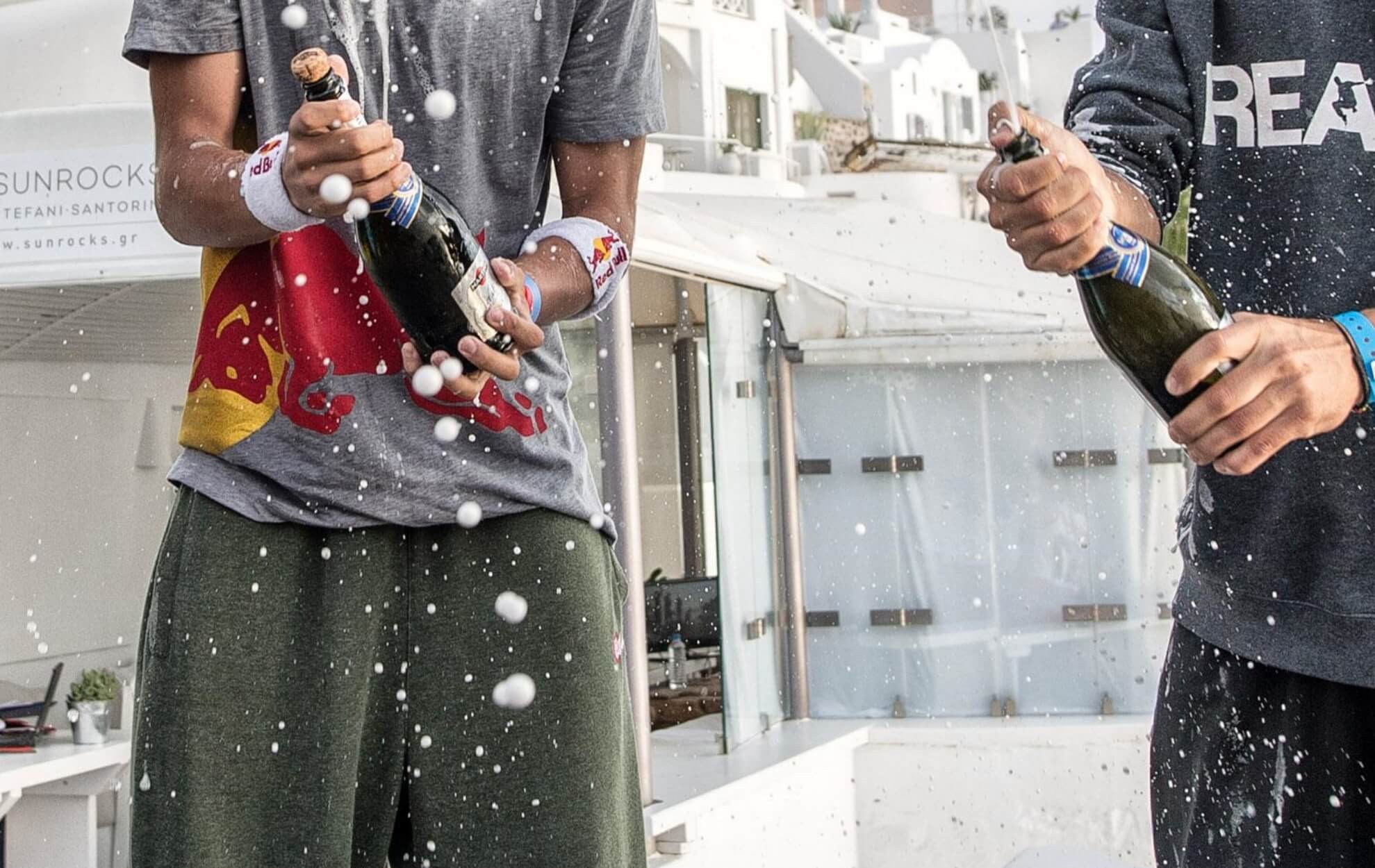 5 κοκτέιλ σαμπάνιας που πρέπει να δοκιμάσεις