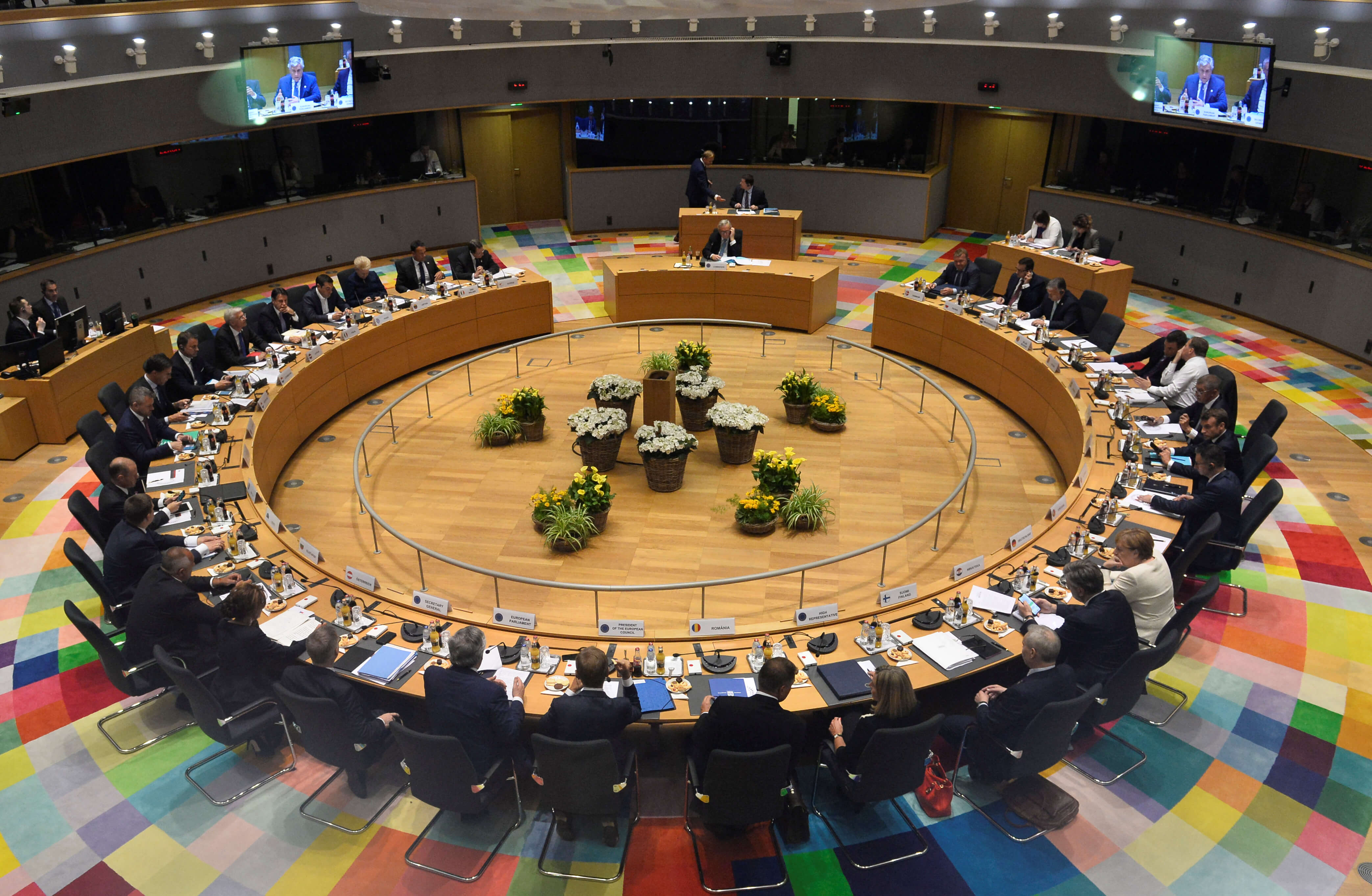 Европейская организация сотрудничества. Европейский Союз (Евросоюз, ЕС). Евросоюз круглый стол. Европейское экономическое сообщество. Саммит ЕС.
