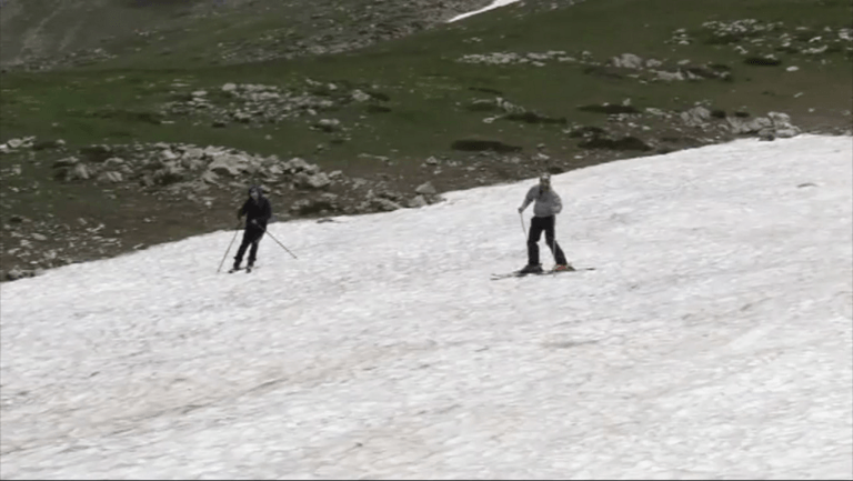 Καρπενήσι: Στο χιονοδρομικό κάνουν ακόμα σκι! – video