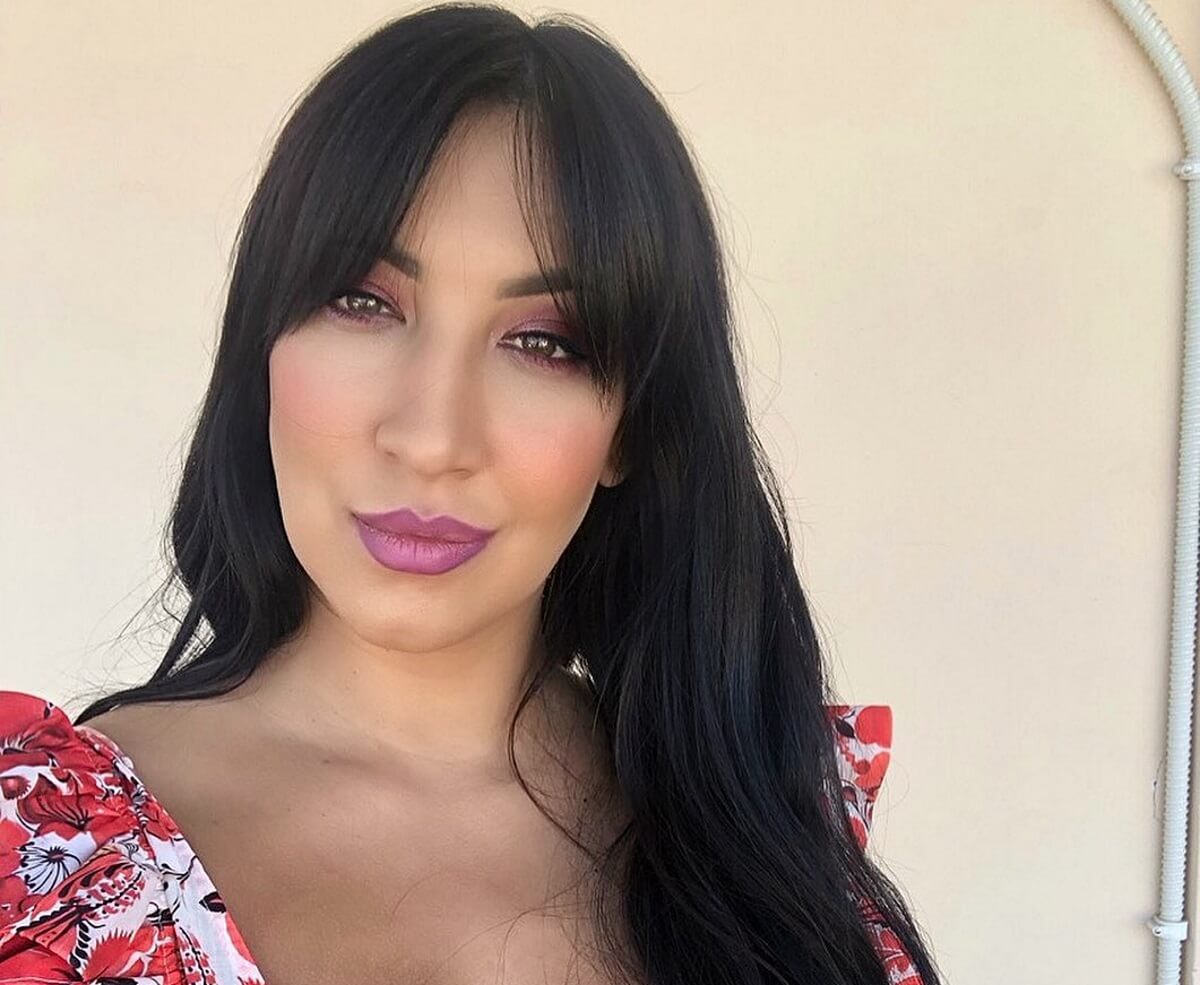 Η Σοφία Λεοντίτση είναι ακομπλεξάριστη! Το πραγματικό της σώμα μετά τη γέννηση του γιου της