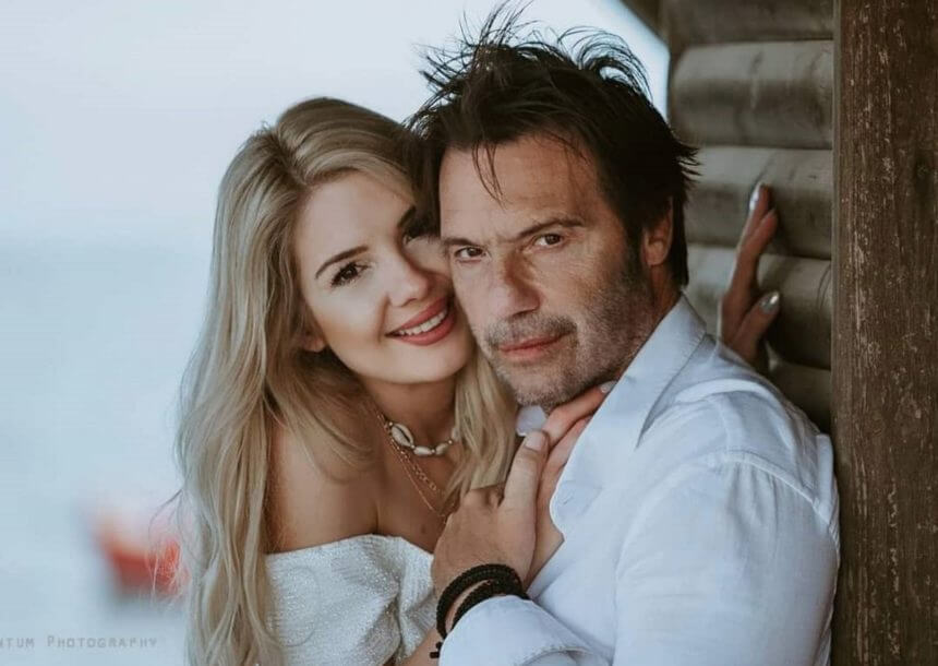 Τι κάνουν ο Στράτος Τζώρτζογλου και η Σοφία Μαριόλα πριν τον γάμο τους;