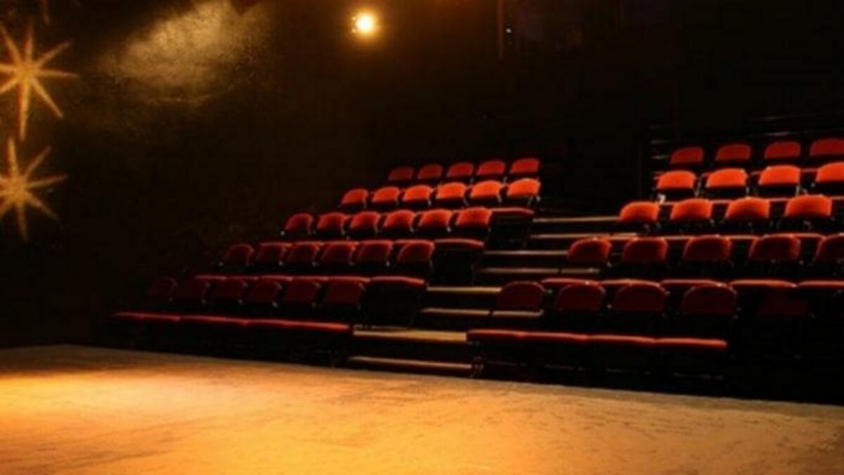 Ελληνίδα ηθοποιός συγκλονίζει: «Η μητέρα μου δεν με αναγνώριζε λόγω μιας κύστης που είχε στον εγκέφαλο»