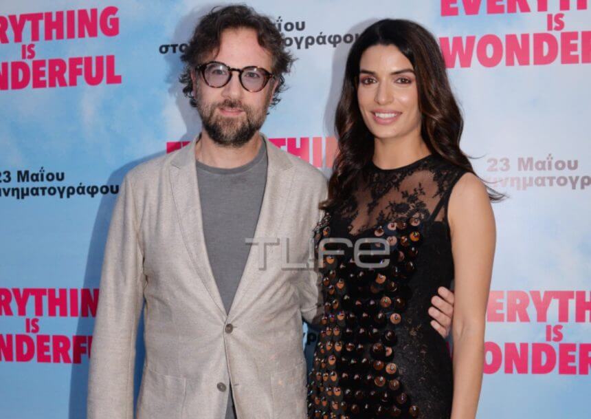 Η Τόνια Σωτηροπούλου απόλαυσε τον Κωστή Μαραβέγια στη σκηνή της Πλατείας Νερού!