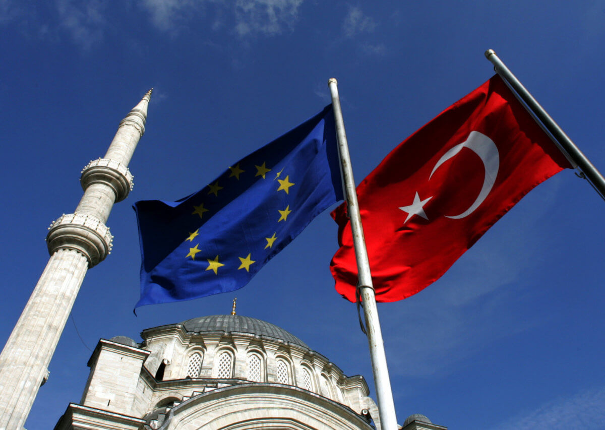 Ε.Ε: Στο “τραπέζι” οι κυρώσεις κατά της Τουρκίας για την Συρία
