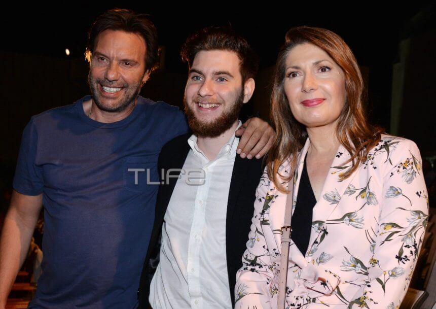 Βραδινή έξοδος για τον Στράτο Τζώρτζογλου με την πρώην σύζυγό του, Μαρία Γεωργιάδου, και τον γιο τους, Αλκιβιάδη! [pics]