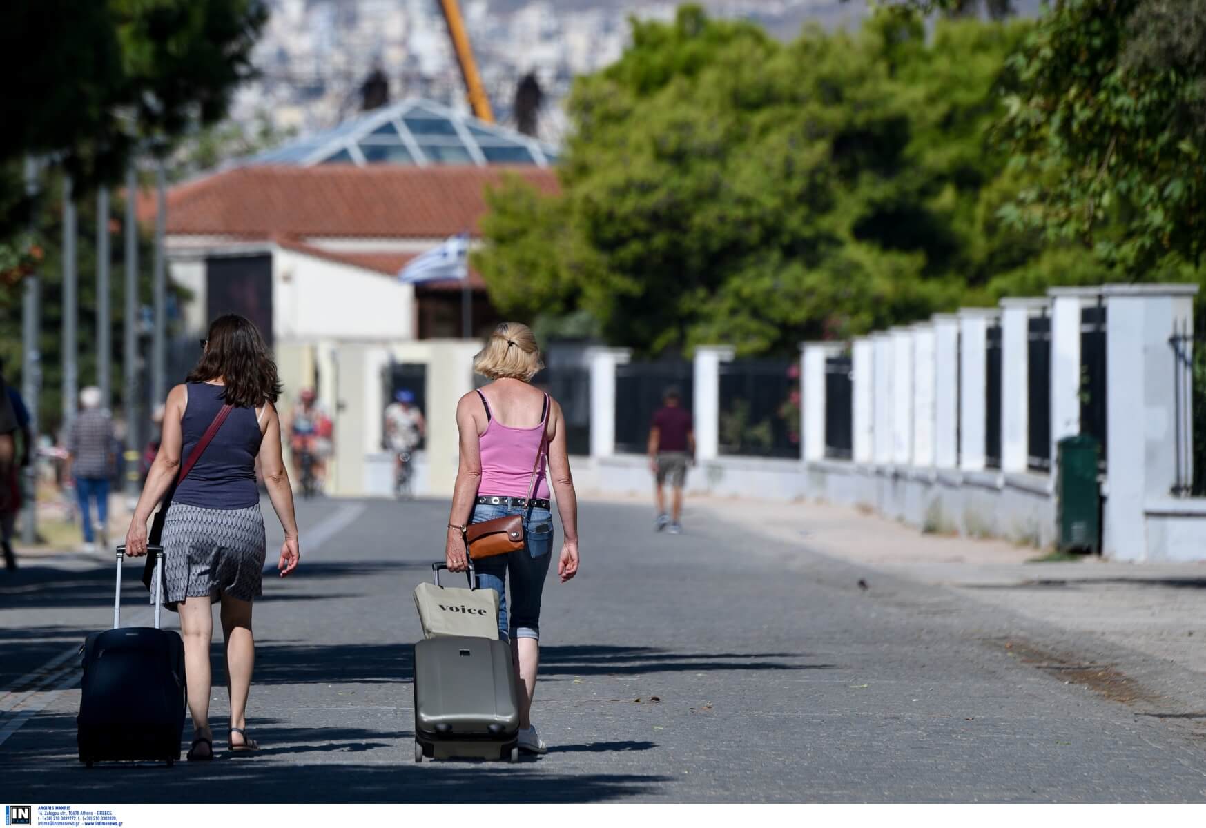 Eκπτώσεις στα ακτοπλοϊκά εισιτήρια των αναπληρωτών εκπαιδευτικών