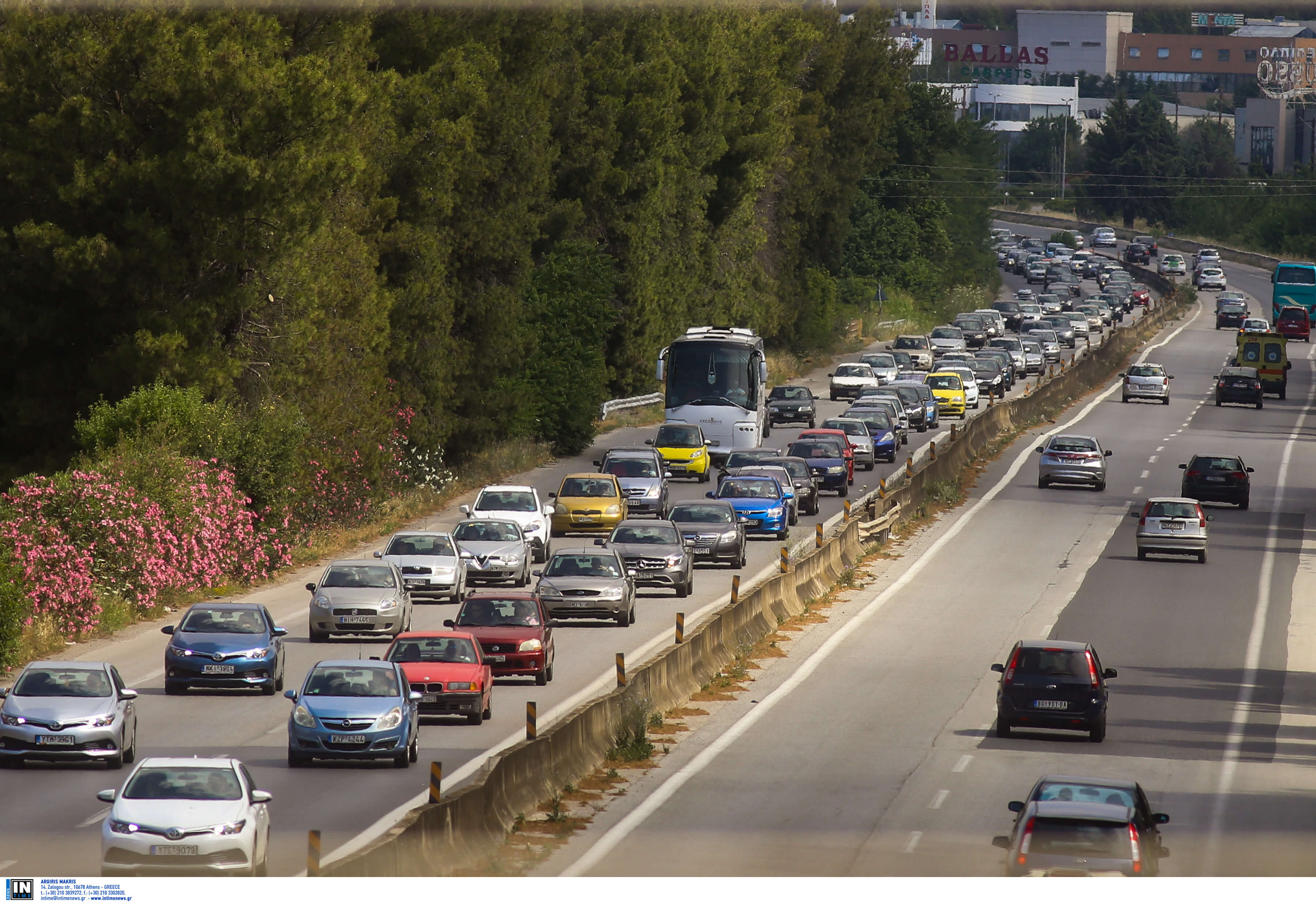 Χαλκιδική: Ουρές αυτοκινήτων στην εθνική οδό – Δεύτερη μέρα ταλαιπωρίας στους δρόμους!
