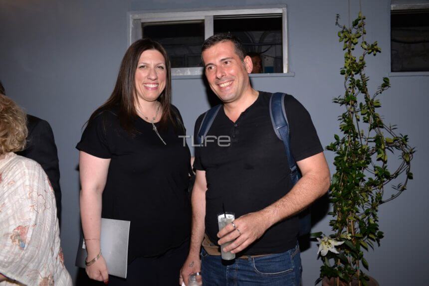 Ζωή Κωνσταντοπούλου: Σπάνια κοσμική εμφάνιση στο θέατρο ! [pics]