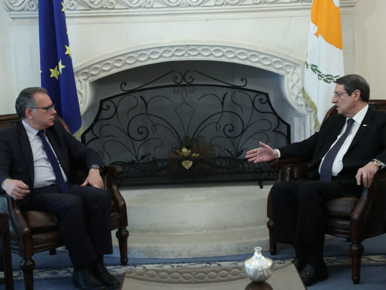 Κουμουτσάκος στη Λευκωσία: «Η Τουρκία θα βρει τον Ελληνισμό ενωμένο απέναντί της»!