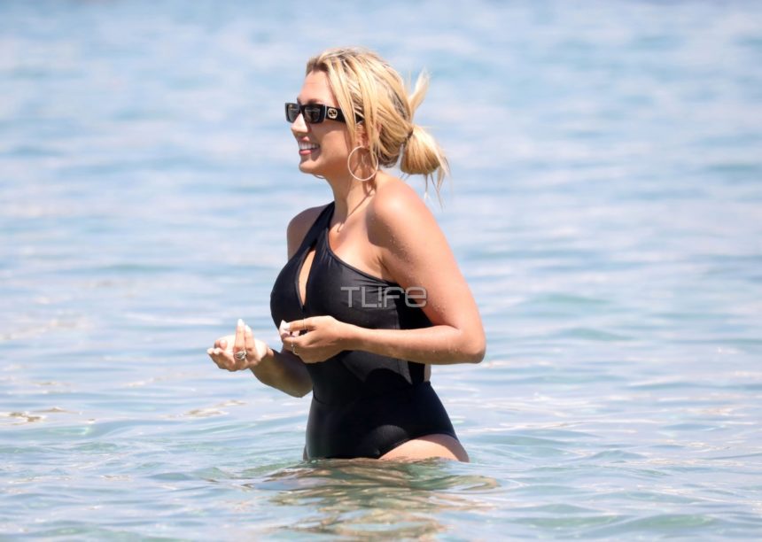 Κωνσταντίνα Σπυροπούλου: Οι πληθωρικές καμπύλες της χωρίς ρετούς!