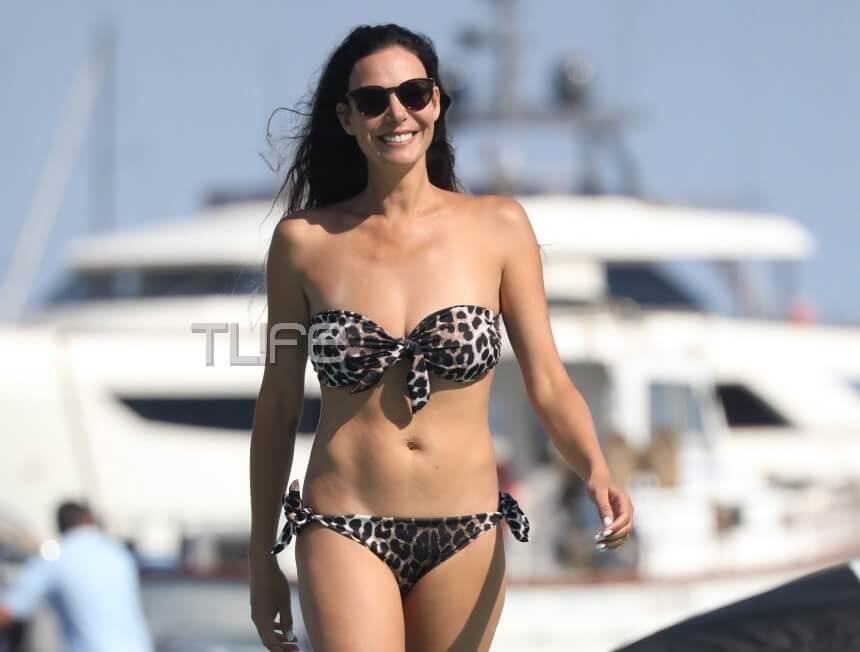 Εύη Βατίδου: Με άψογες αναλογίες και με λεοπάρ μικροσκοπικό μαγιό… στην Μύκονο!