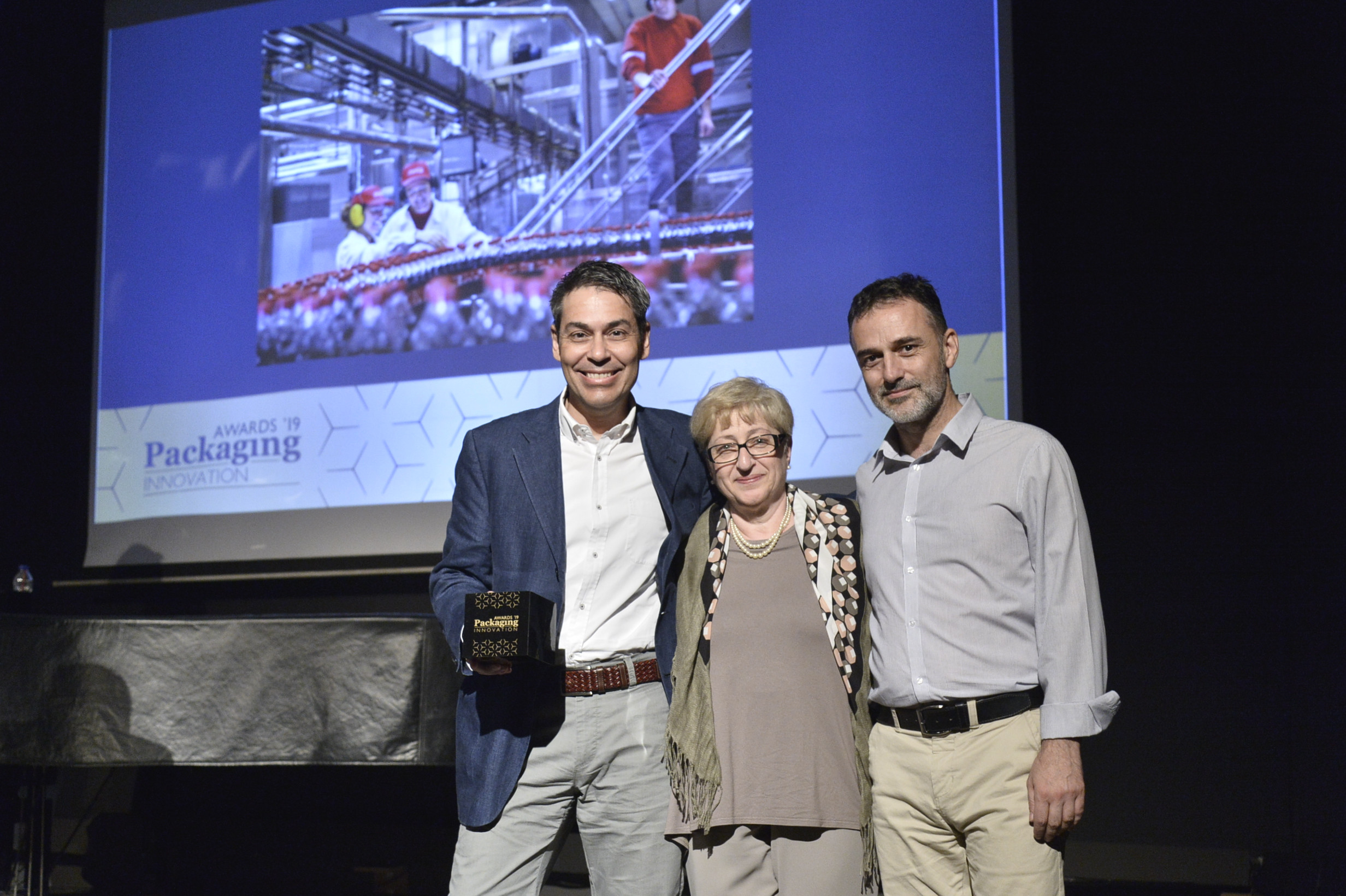 Η Coca-Cola Τρία Έψιλον πήρε το… «χρυσό» στα Packaging Innovation Awards 2019