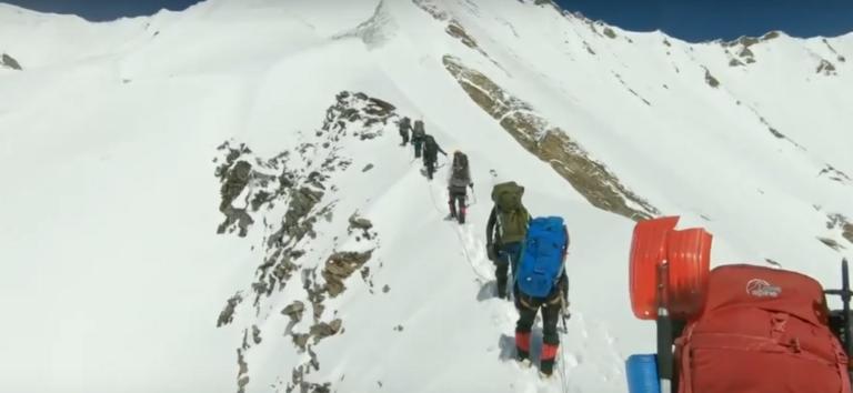 Ιμαλάια: Οι τελευταίες στιγμές οκτώ ορειβατών πριν σκοτωθούν από χιονοστιβάδα!