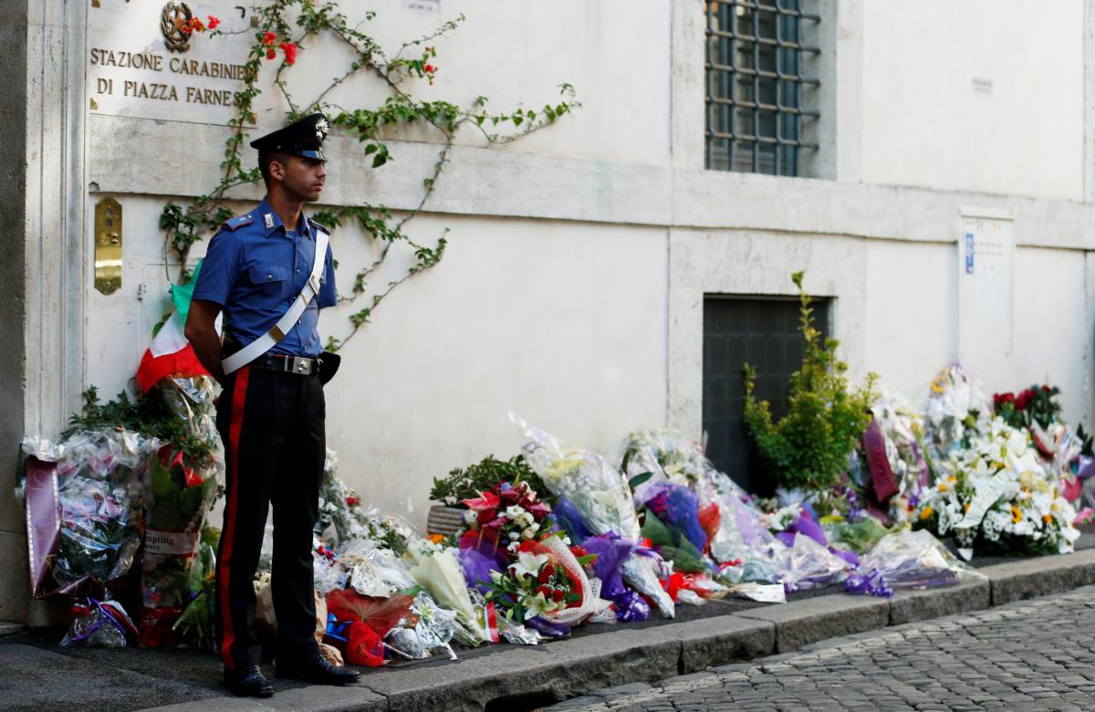 Ιταλία: Σάλος με φωτογραφία του Αμερικανού τουρίστα που κατέσφαξε τον αστυνομικό!